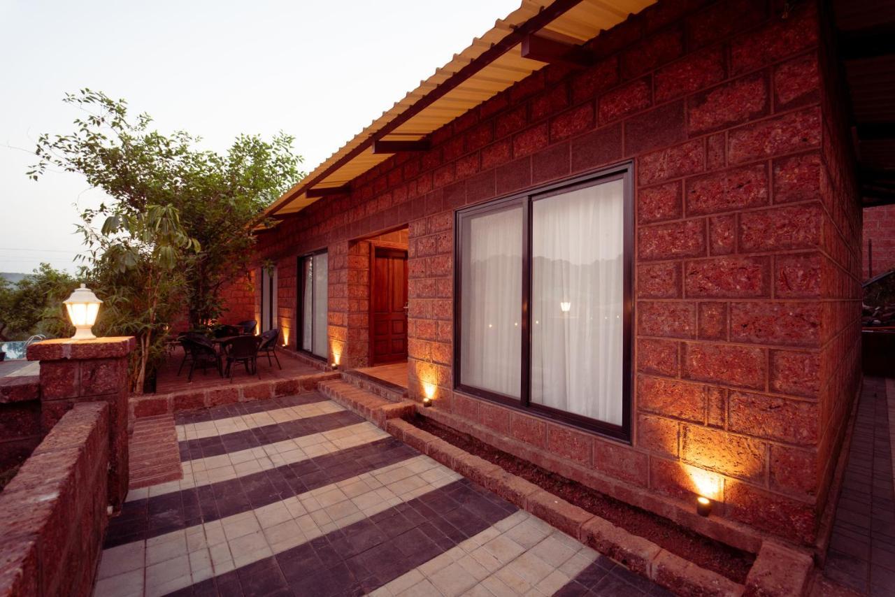 La Serene Resort&Spa Mahābaleshwar Exterior foto